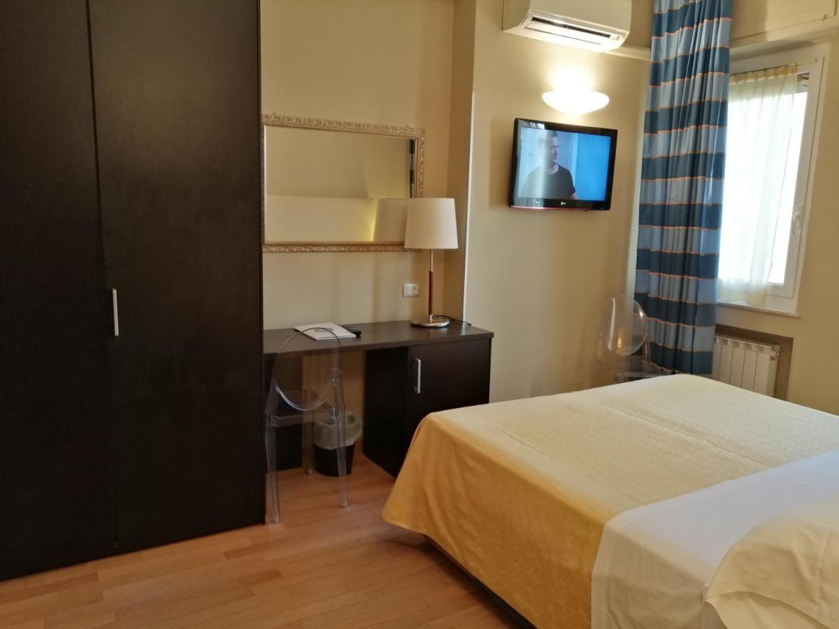 Hotel Corso Alaxi Hotels Alassio Zewnętrze zdjęcie